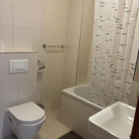 Adria * Brodarica (Sibenik-Knin)