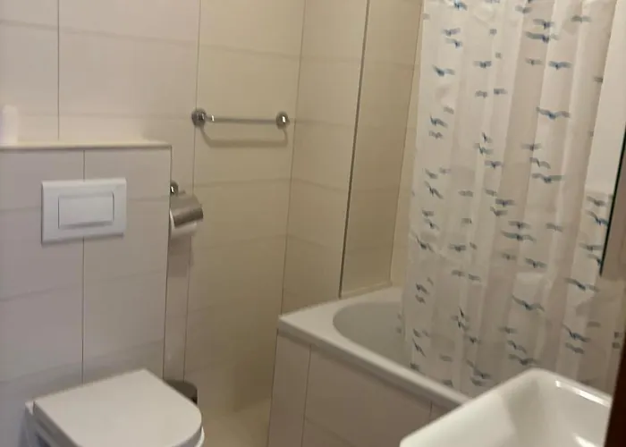 Adria * Brodarica (Sibenik-Knin)